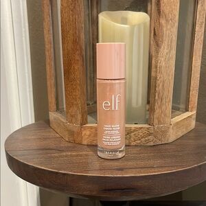 ELF Halo Glow Liquid Filter - Soft Peach
